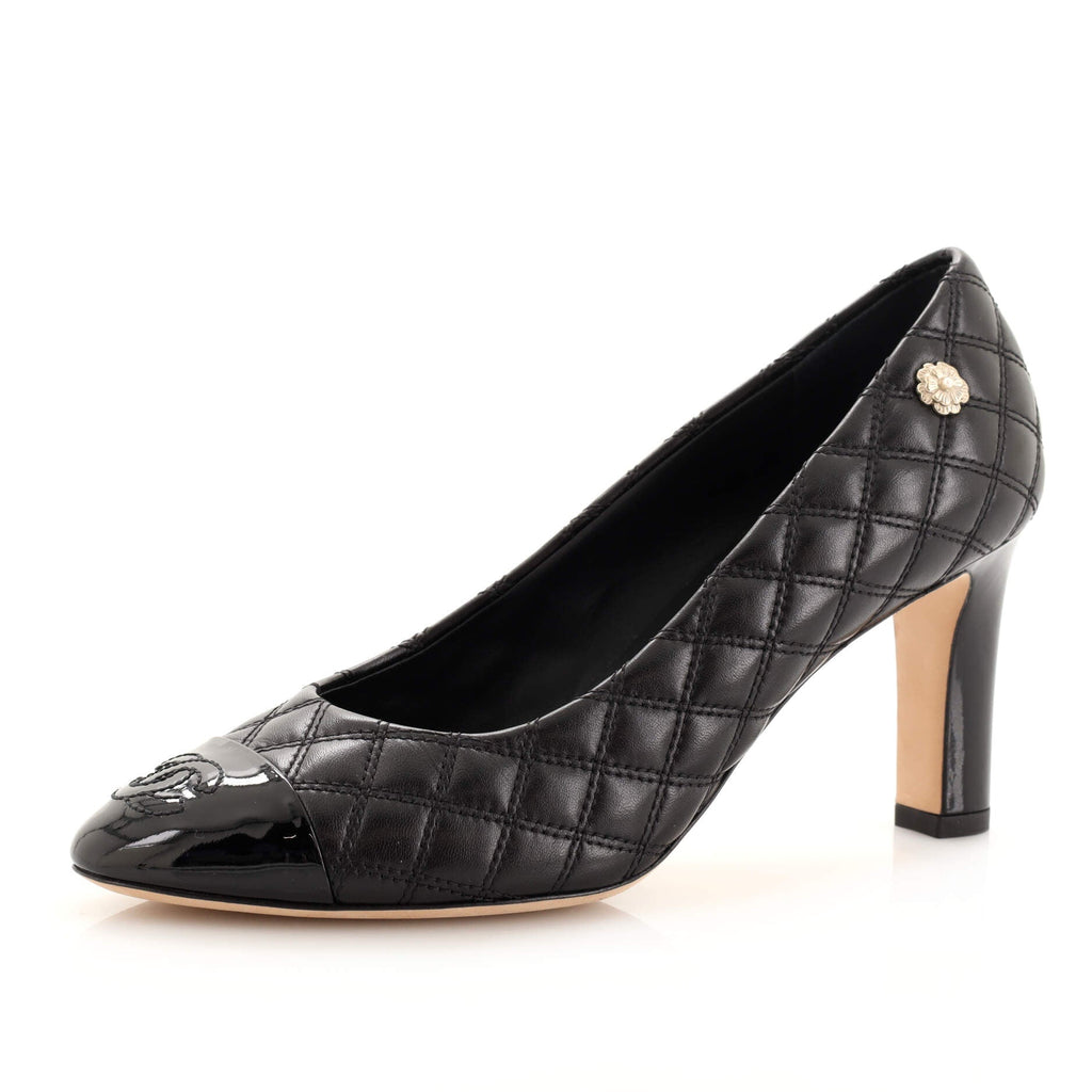 Women's CC Cap Toe Pumps Quilted Leather with Patent