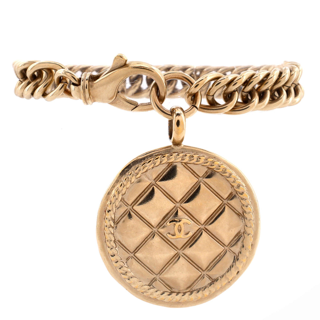 Single Quilted Medallion CC Charm Bracelet Metal