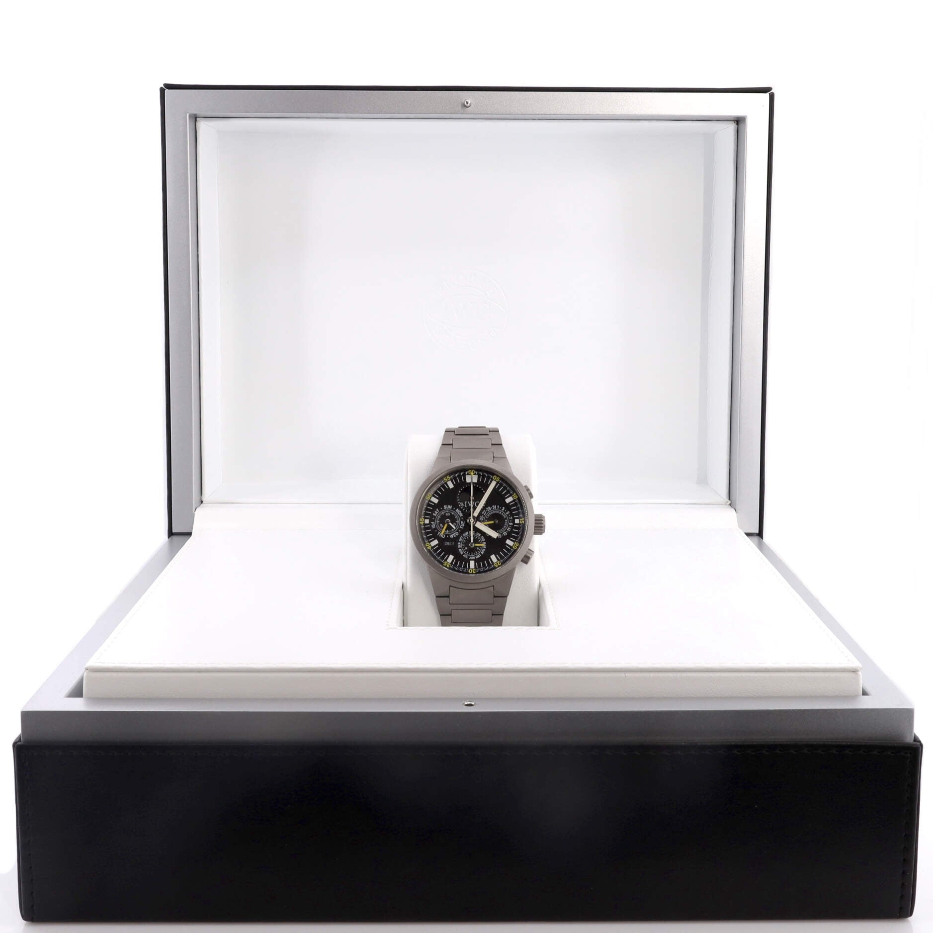 GST Perpetual Calender Chronograph Automatic Watch Titanium 43