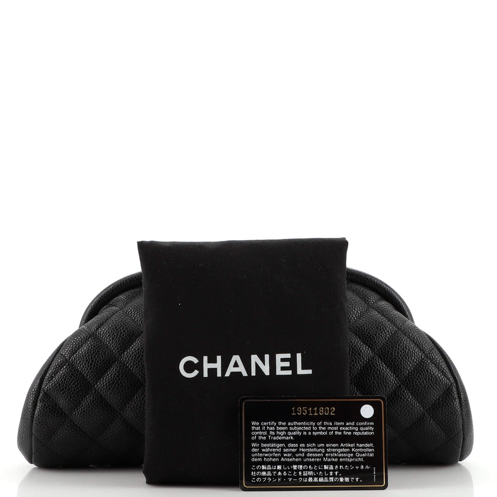 Timeless Clutch Quilted Caviar