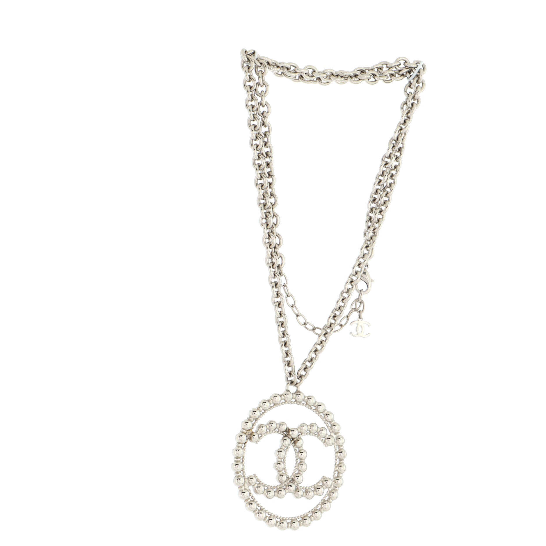 CC Round Pendant Necklace Metal with Faux Pearls