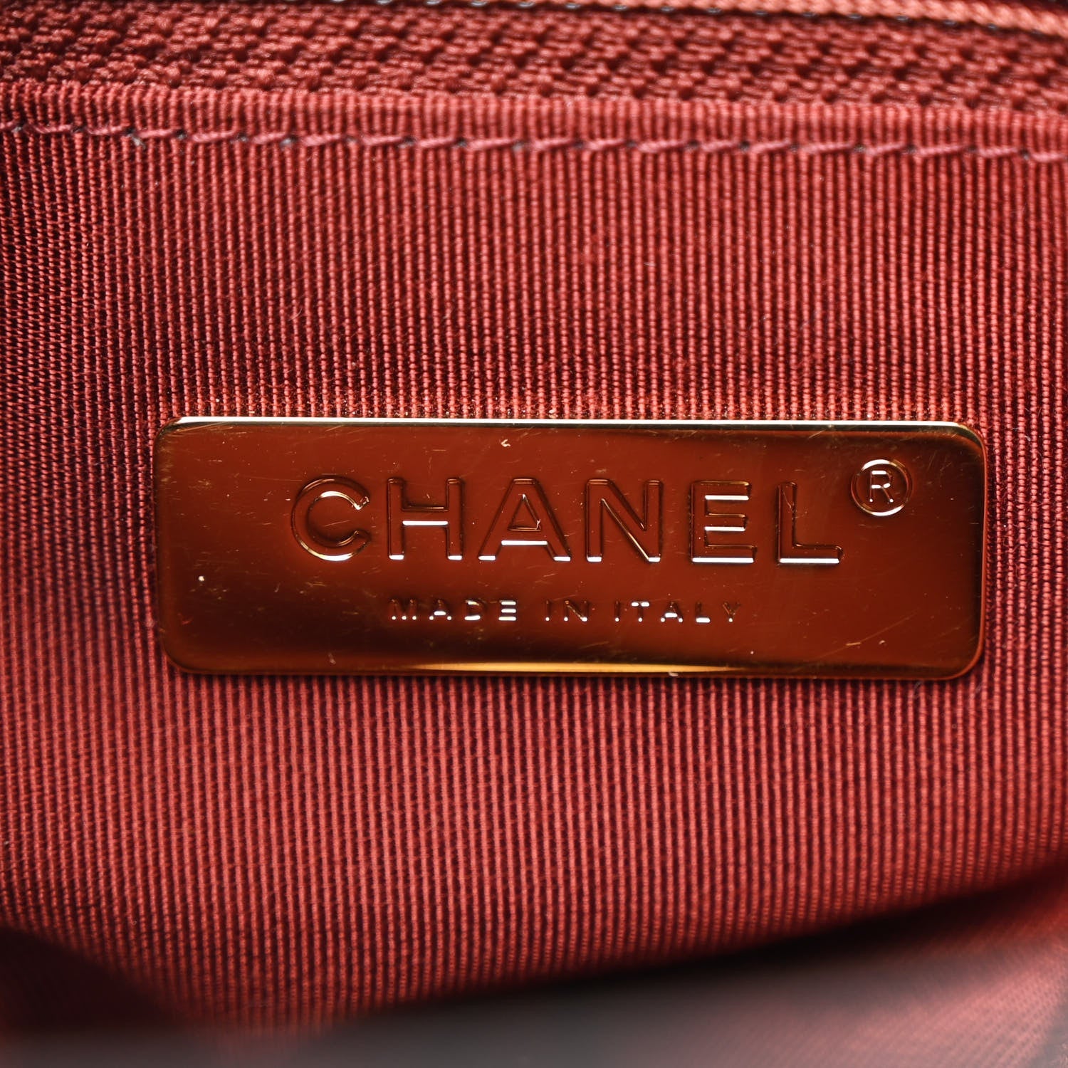Lambskin Quilted Maxi Chanel 19 Flap Black