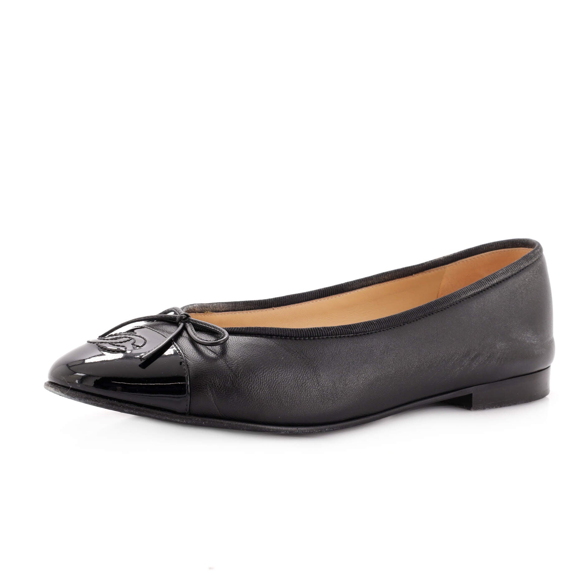 Women's CC Cap Toe Bow Ballerina Flats Leather and Patent