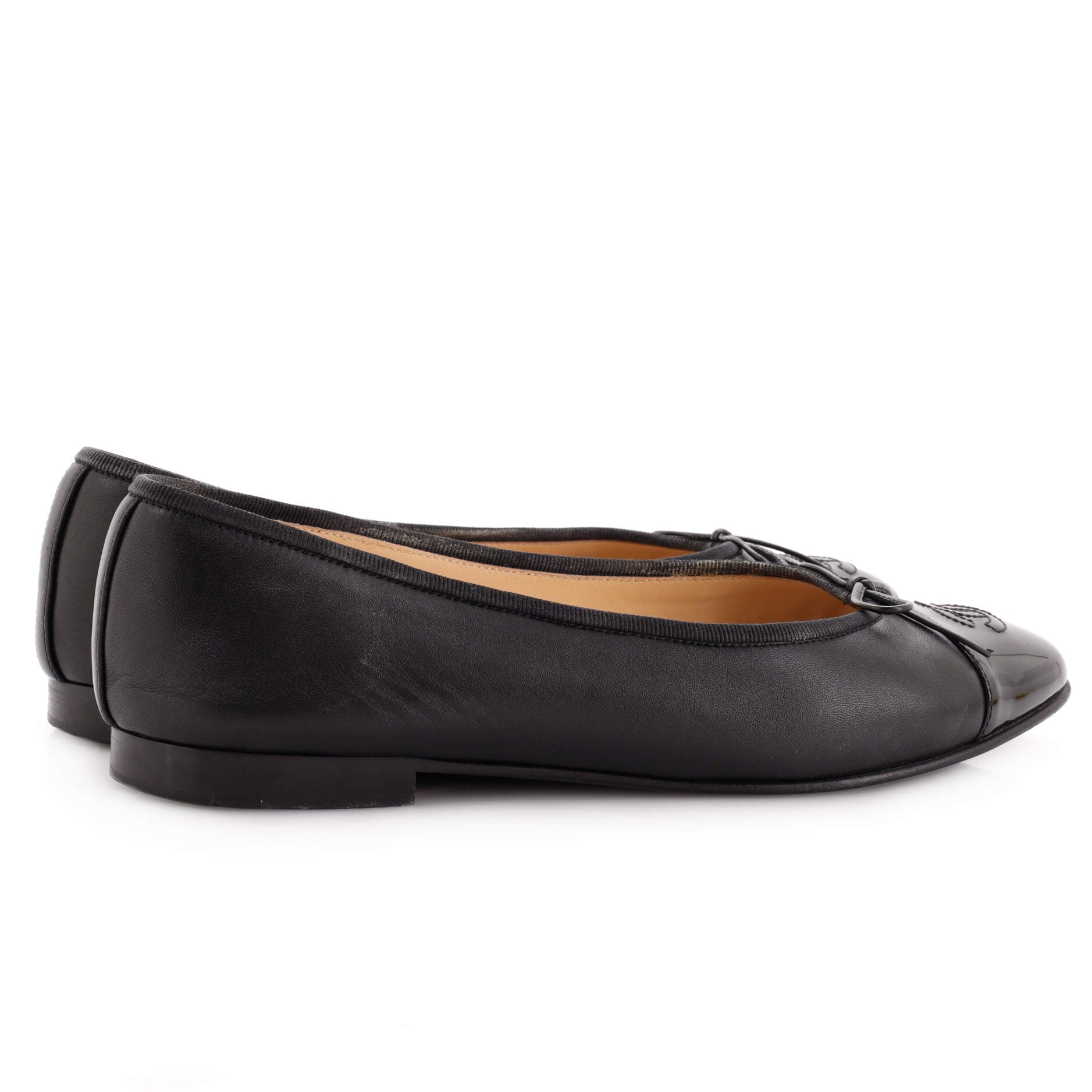 Women's CC Cap Toe Bow Ballerina Flats Leather and Patent