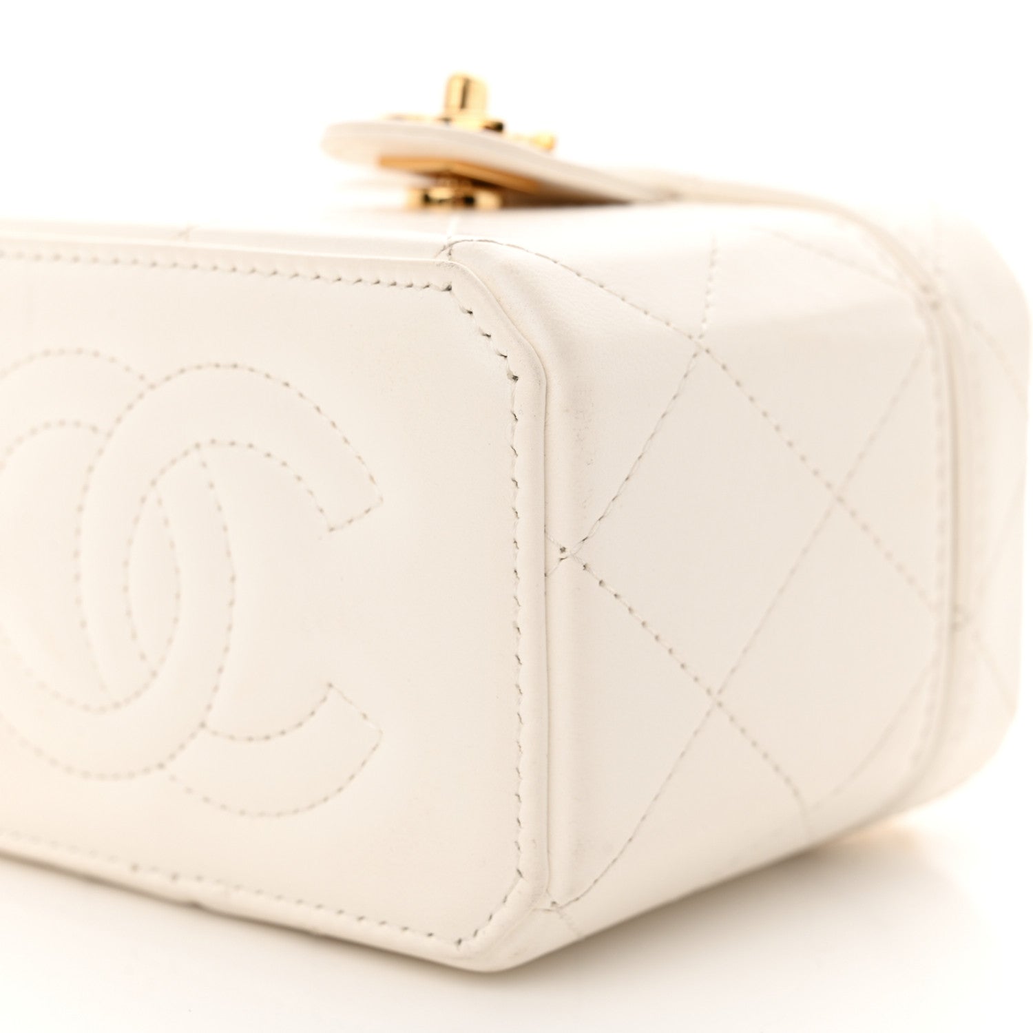 Lambskin Quilted Vanity Clutch With Chain White