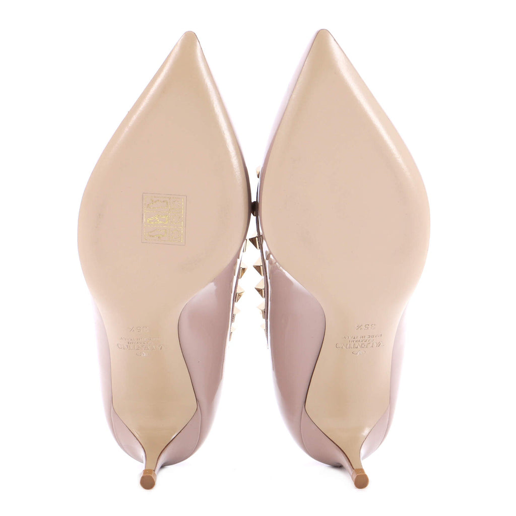 Women's Rockstud Pumps Patent