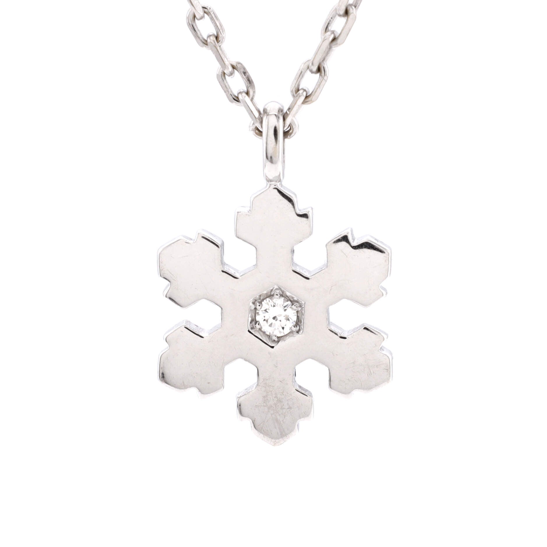 Snowflake Pendant Necklace 18K White Gold and Diamond