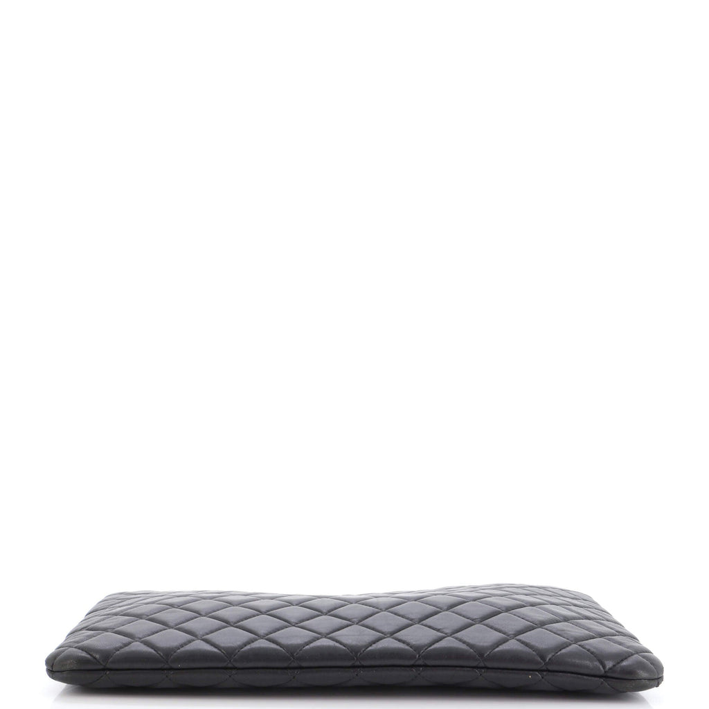 O Case Clutch Quilted Lambskin Large