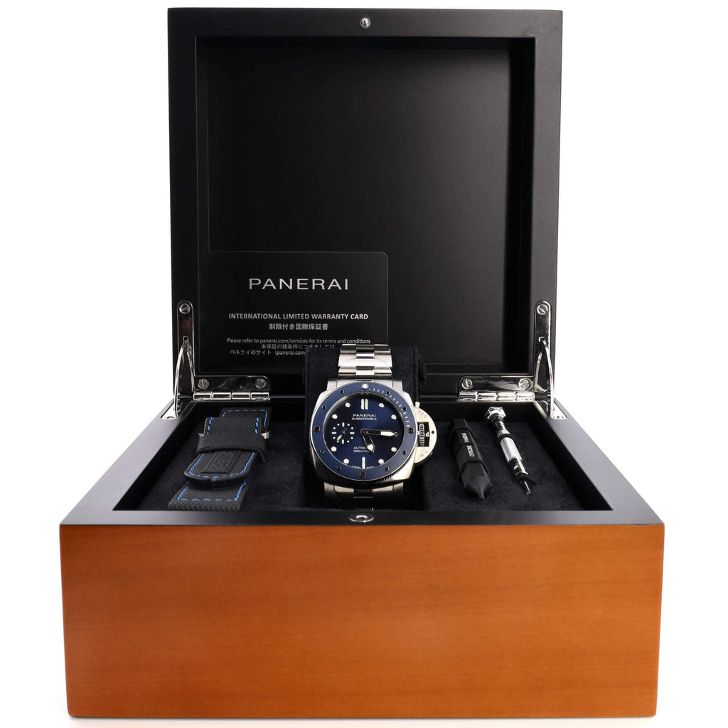 Luminor Submersible 300M Automatic Watch Stainless Steel 42