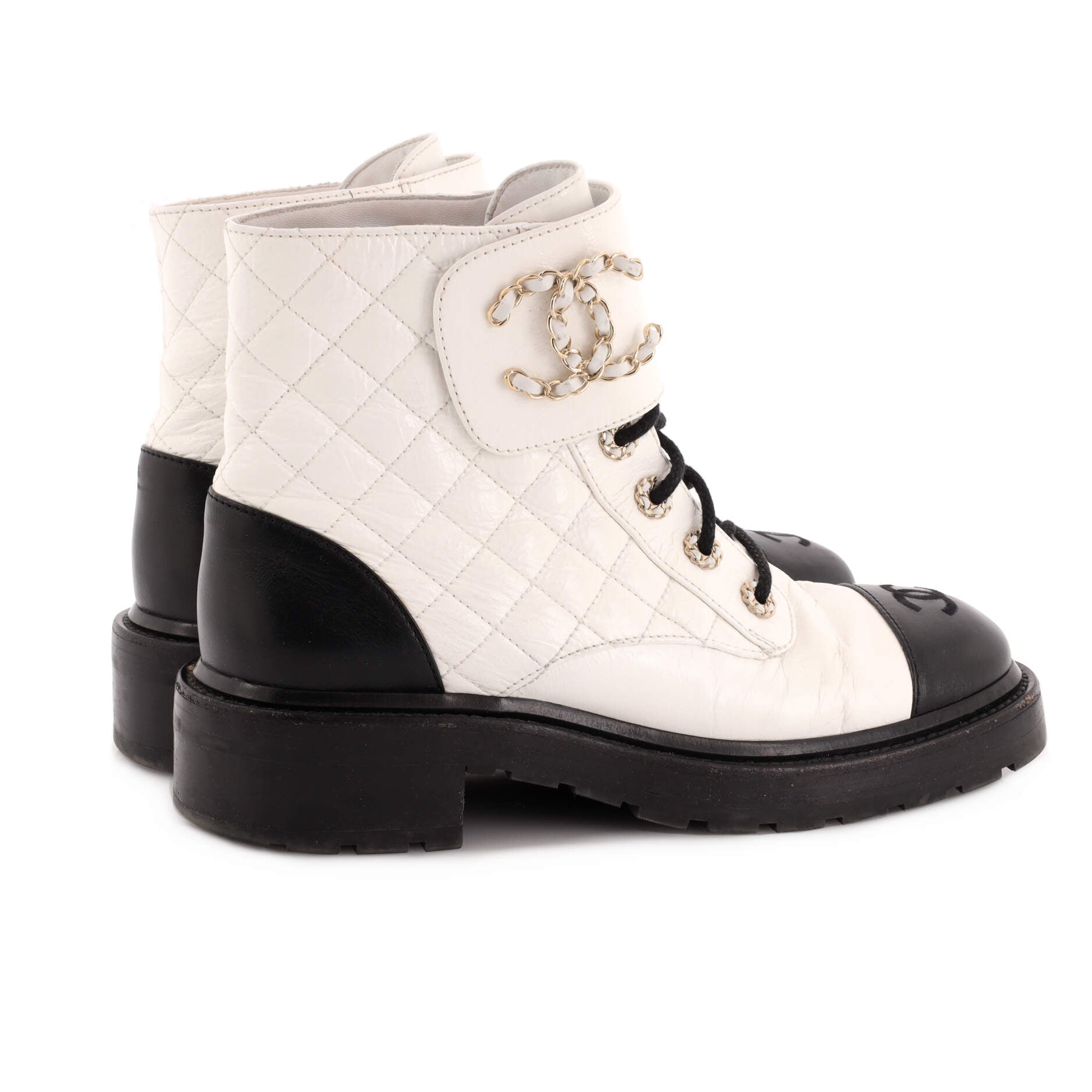 Women's Chain CC Cap Toe Lace Up Combat Boots Quilted Leather