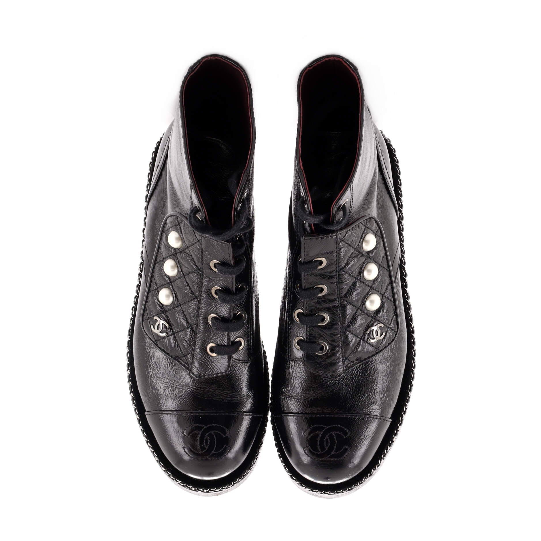 Women's Cap Toe CC Chain Around Pearl Combat Boots Leather