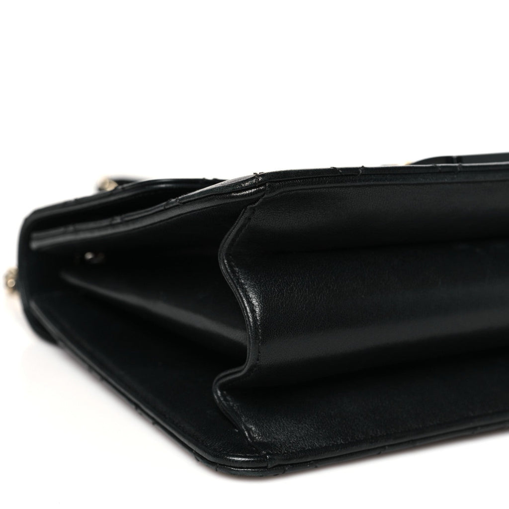Sheepskin Quilted Large Beauty Lock Flap Black