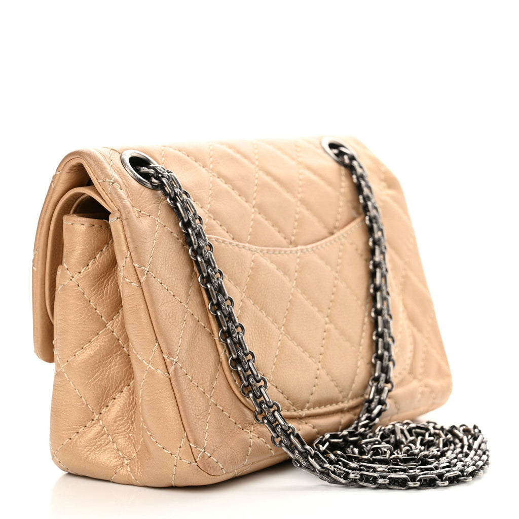 Metallic Calfskin Quilted Lucky Charms 2.55 Reissue 224 Flap Gold