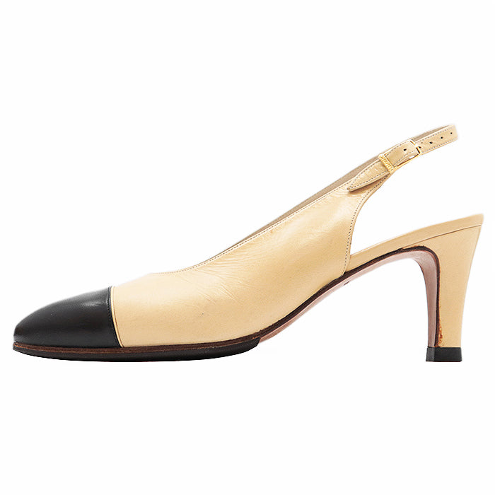 Chanel Leather Pumps
