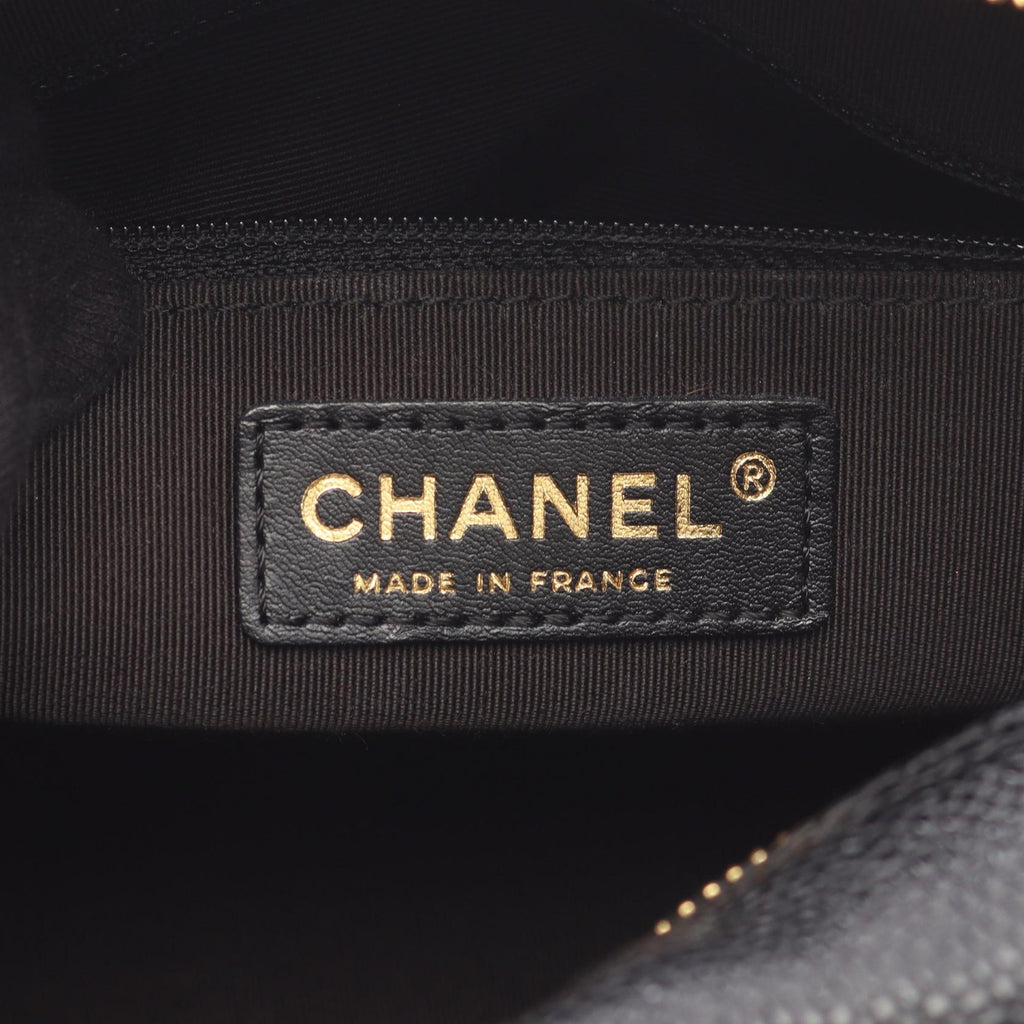 Chanel Matelasse Grained Calfskin Handbag