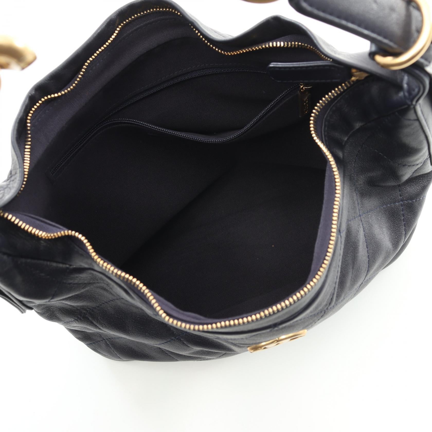 Chanel Matelasse Leather Shoulder Bag