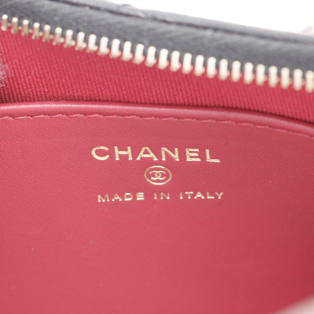 Chanel 19 Matelassé Leather Shoulder Bag