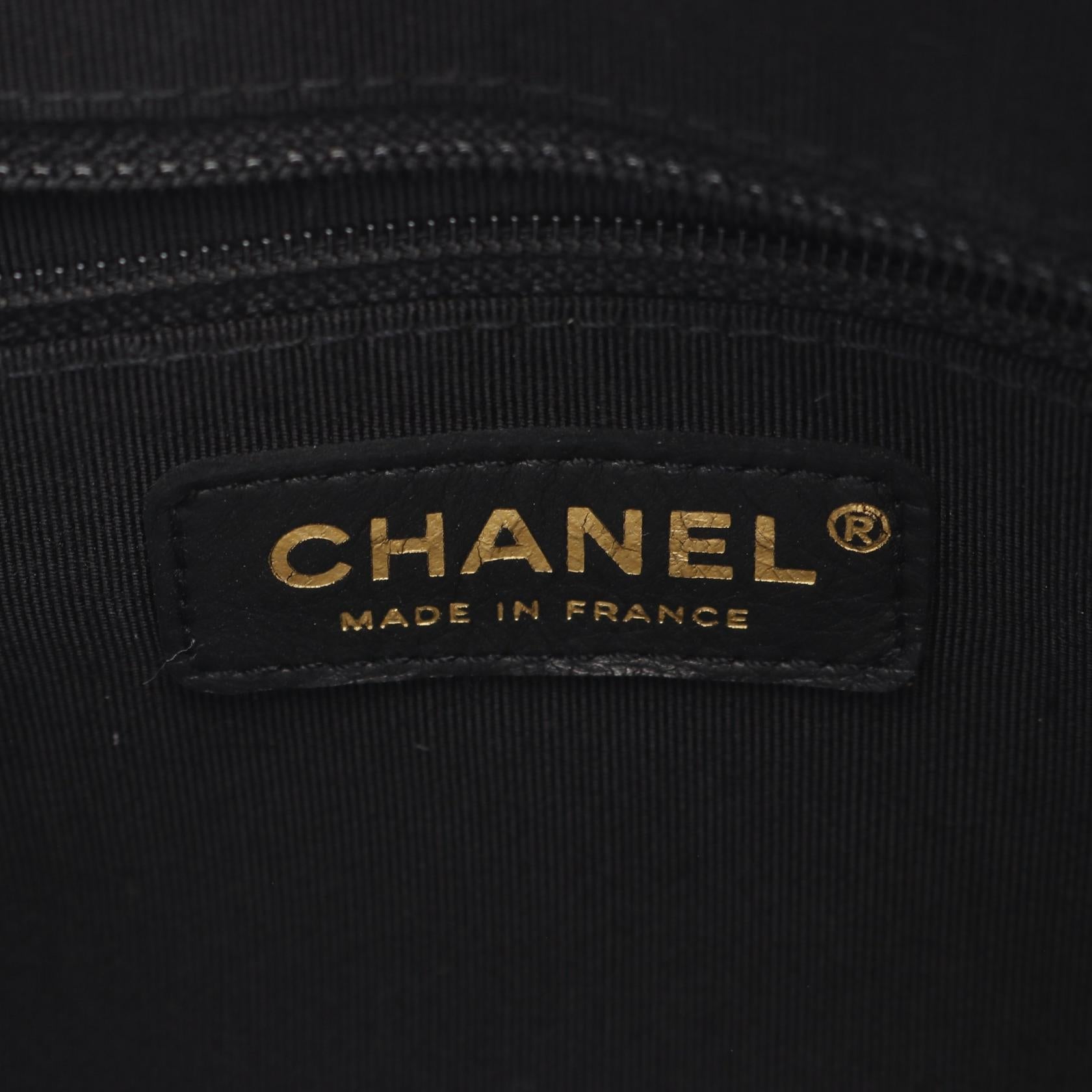 Chanel Matelasse Leather Shoulder Bag