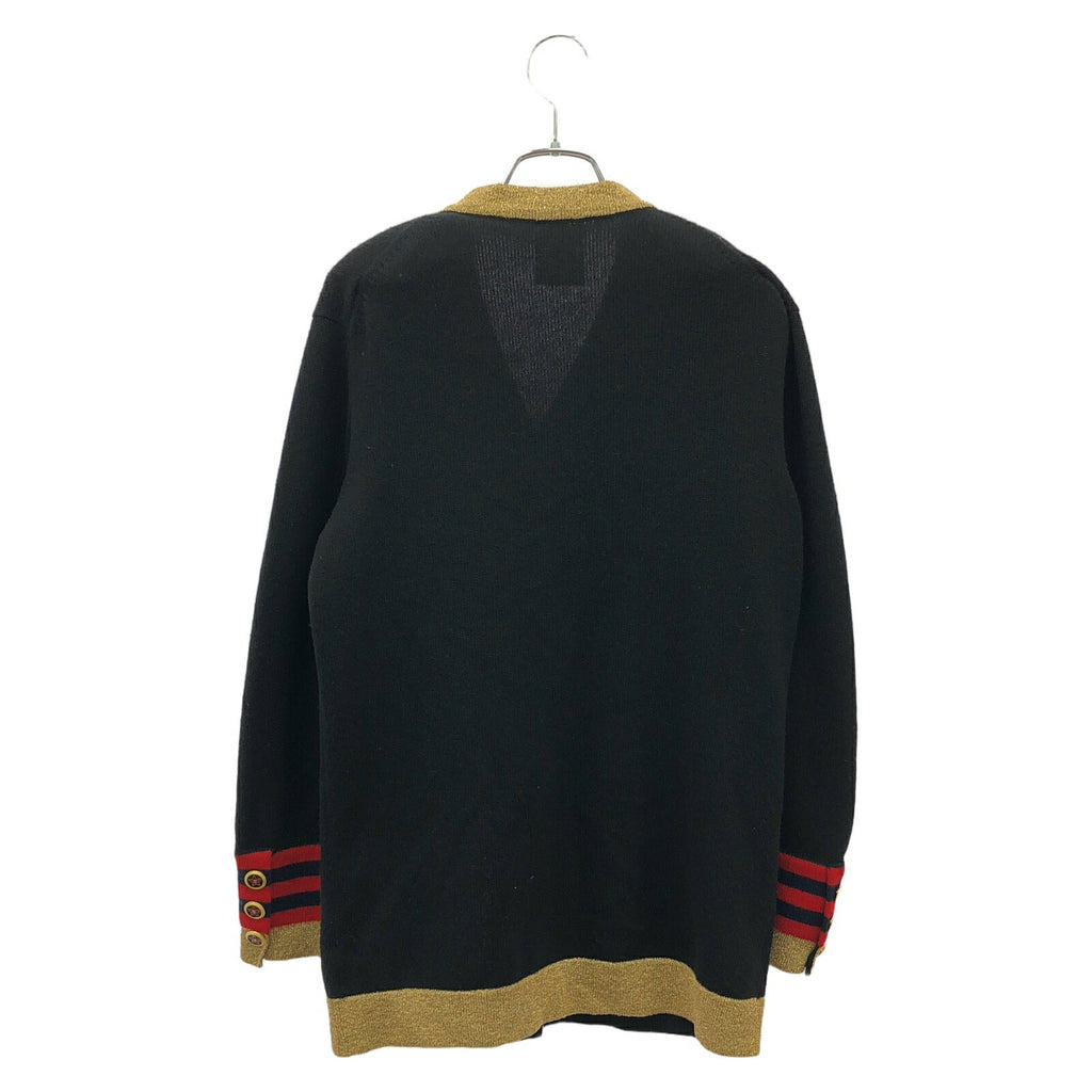 Chanel P36174K02177 Cashmere igan