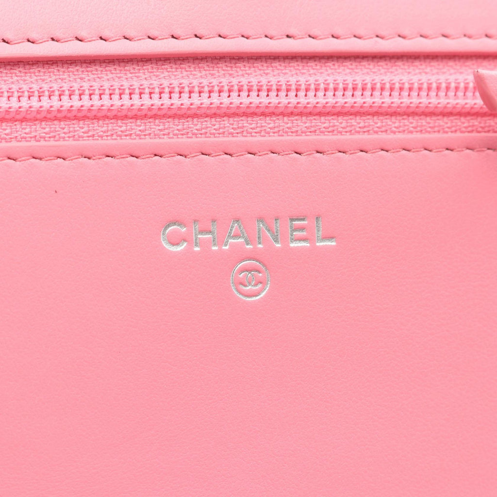 Chanel Boy Chanel Caviar Skin Shoulder Bag