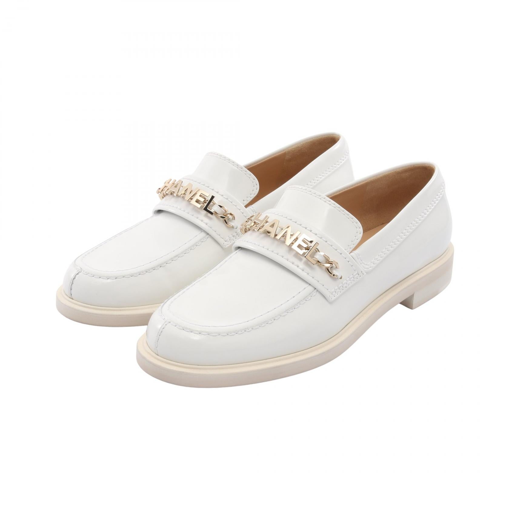 Chanel G37430 Leather Loafers