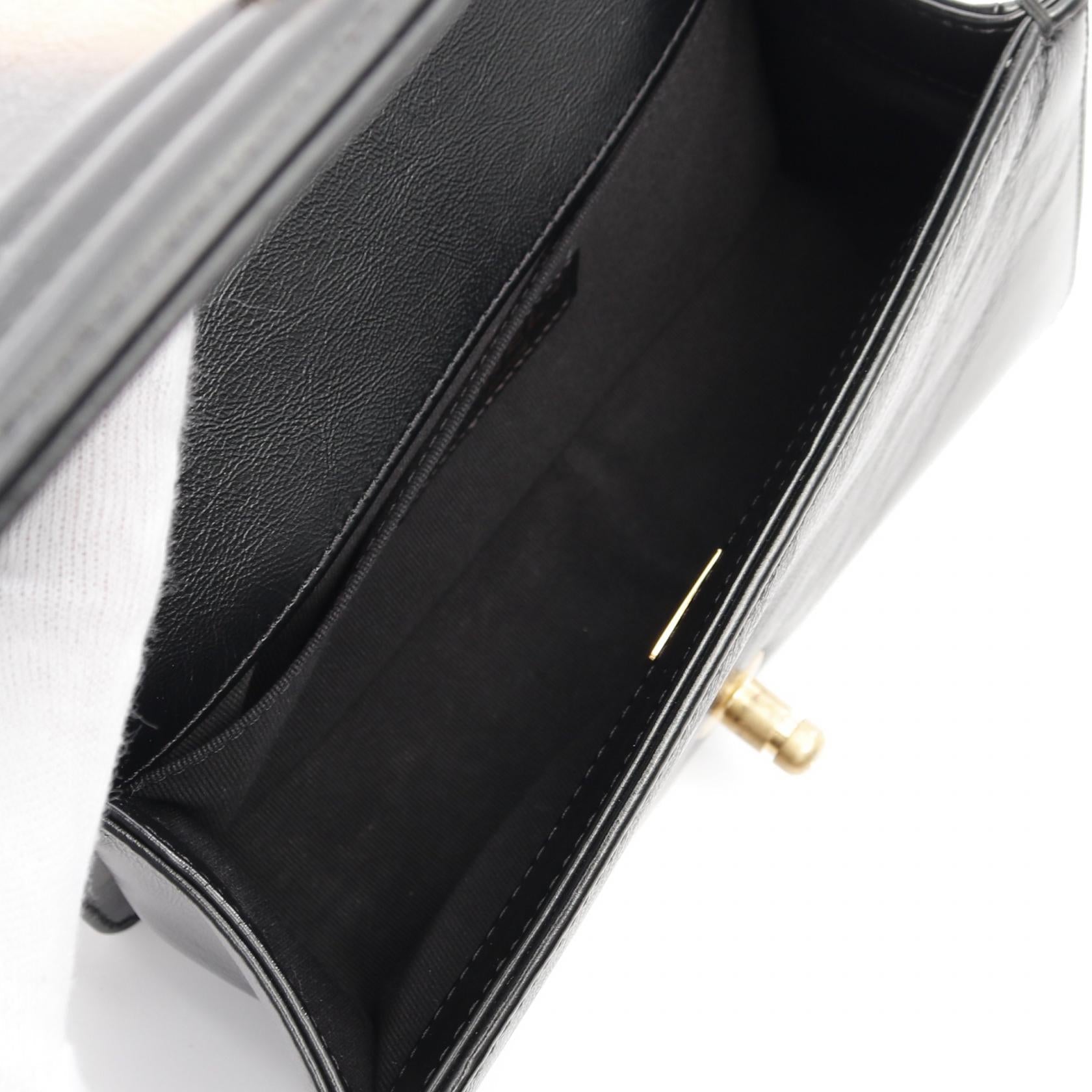 Chanel Boy Chanel Leather Shoulder Bag