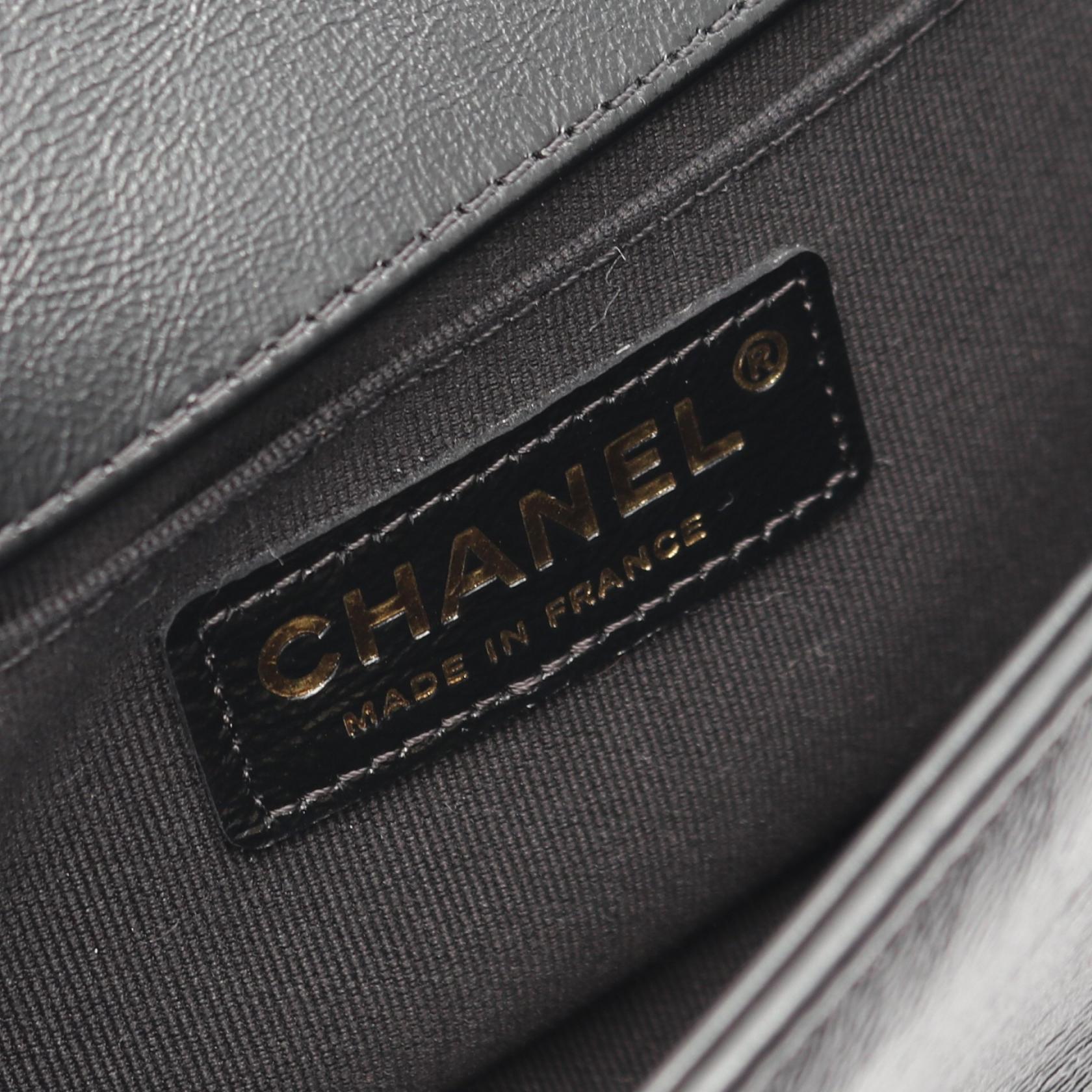 Chanel Boy Chanel Leather Shoulder Bag