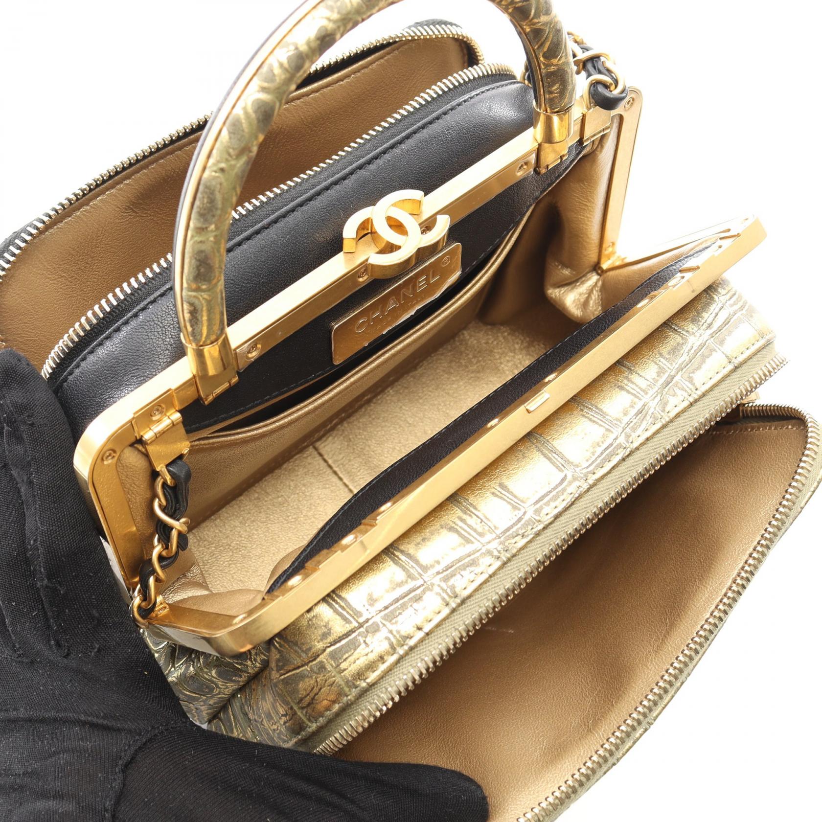 Chanel Coco Mark Leather Shoulder Bag