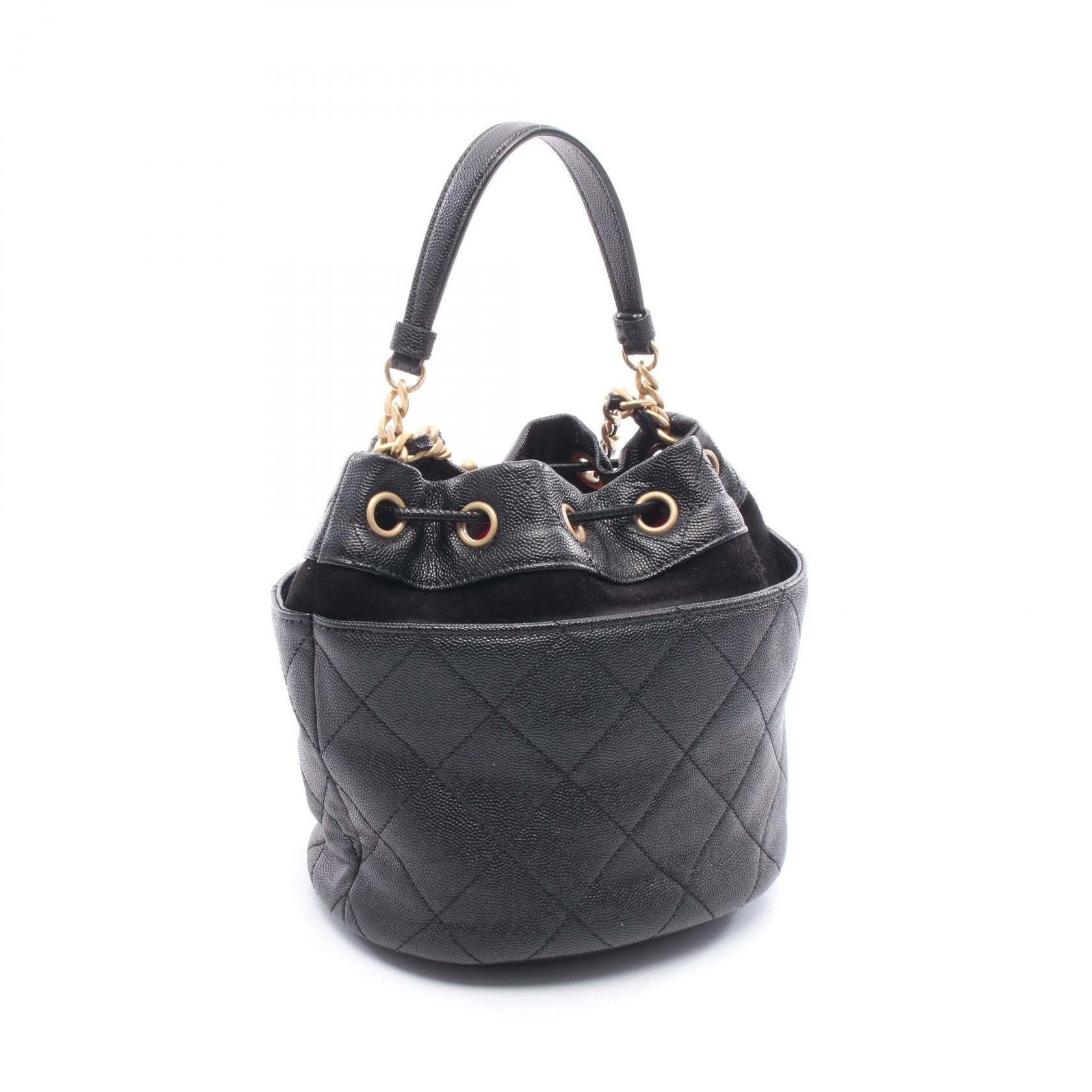 Chanel Matelasse Calf Shoulder Bag