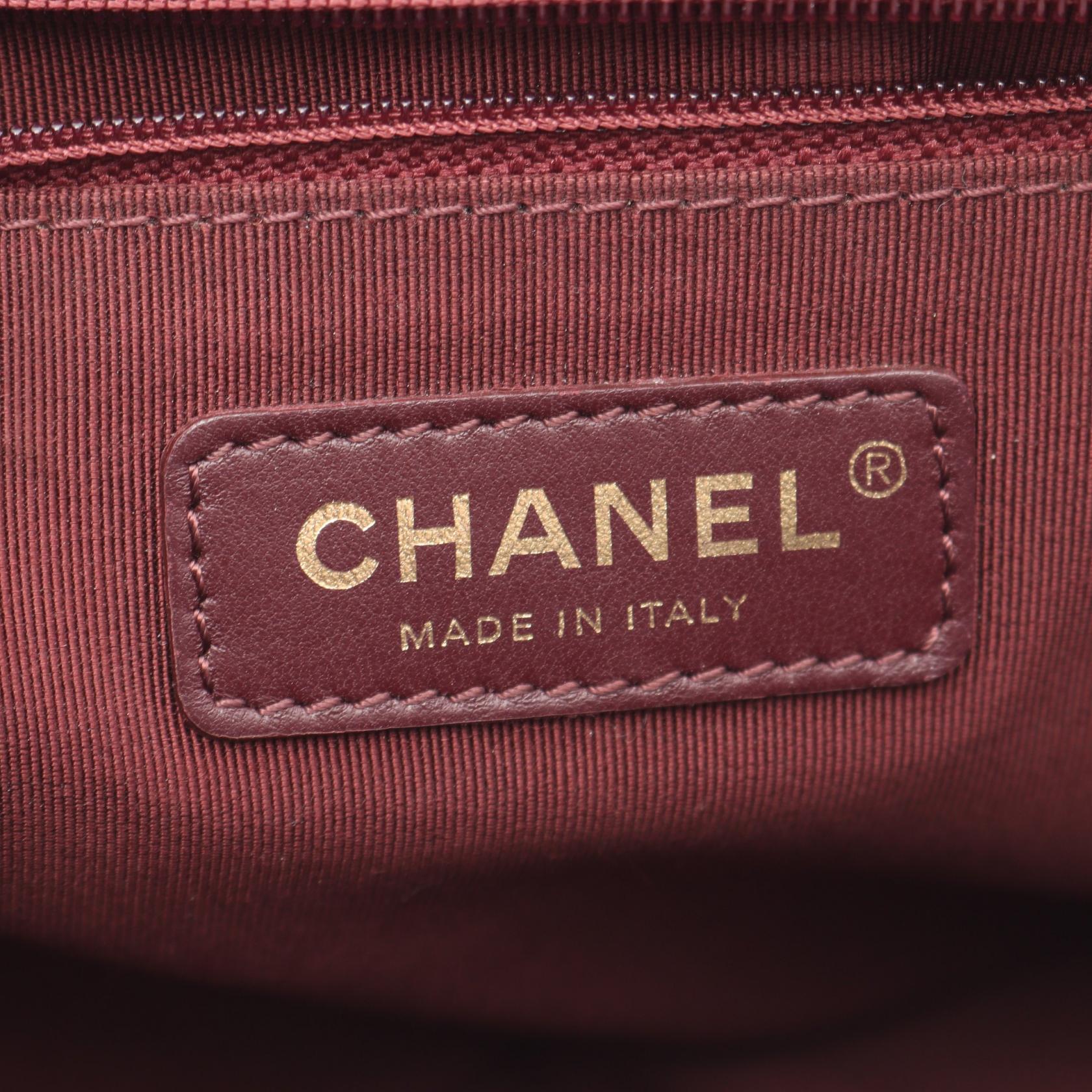Chanel Matelassé Lambskin 2way Shoulder Bag