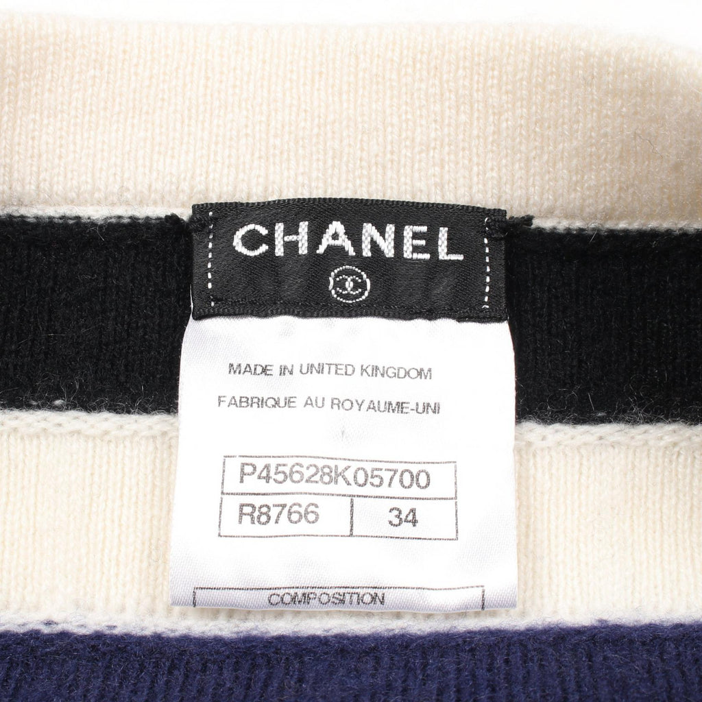 Chanel Coco Mark Button Cashmere Knitwear