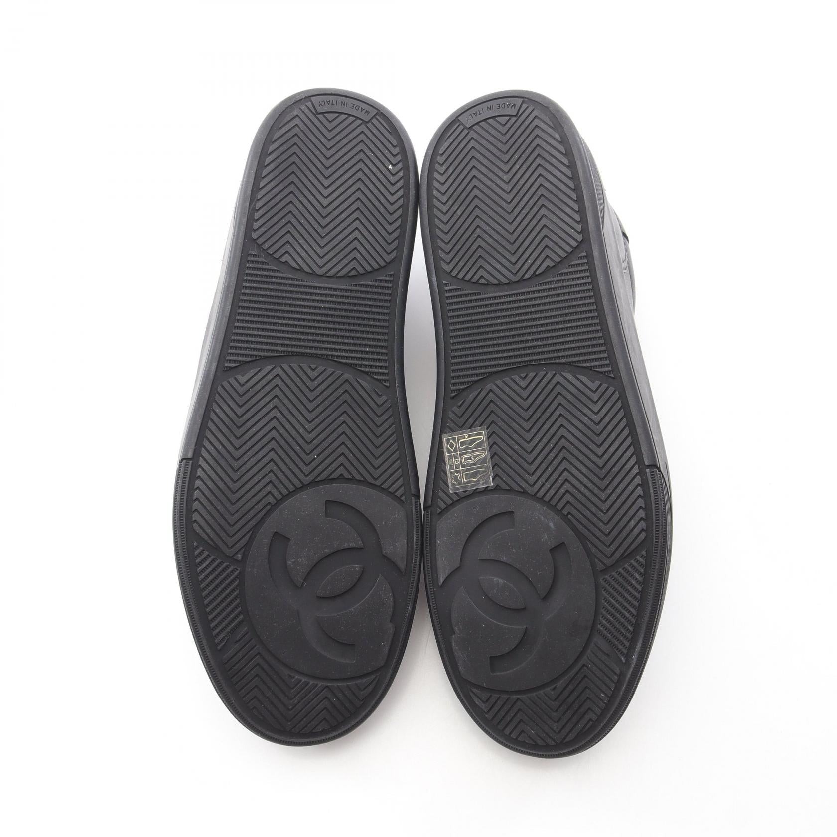 Chanel G36487 Leather Sneakers