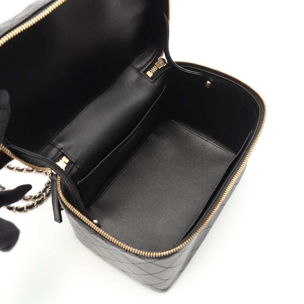 Chanel Matelassé Lambskin 2way Shoulder Bag