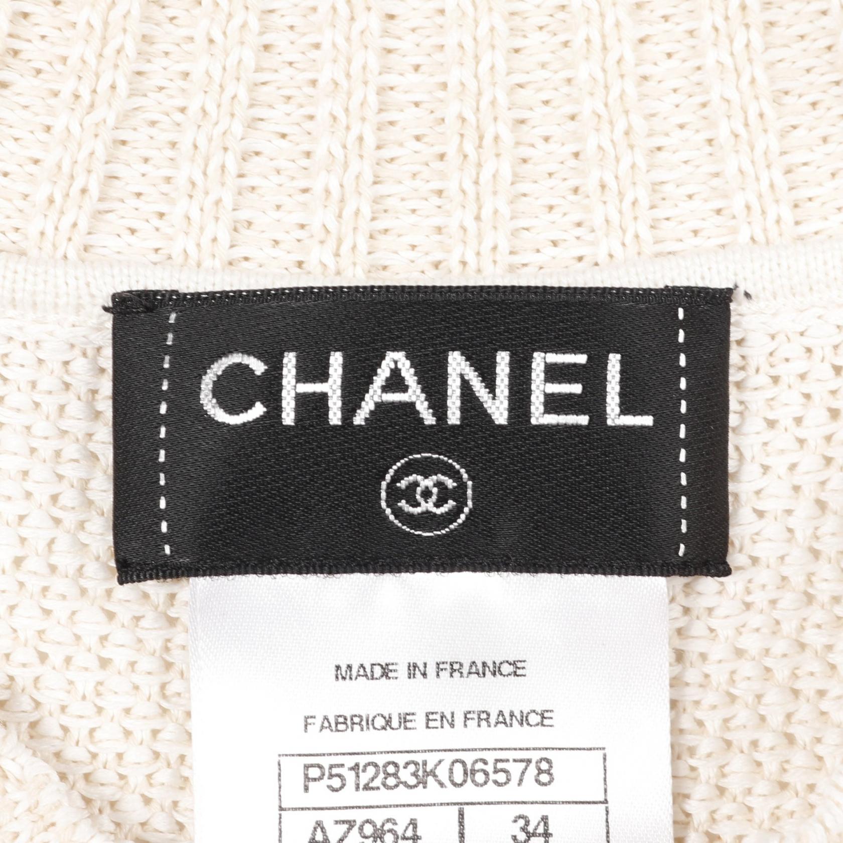 Chanel Coco Mark Button Cotton igan