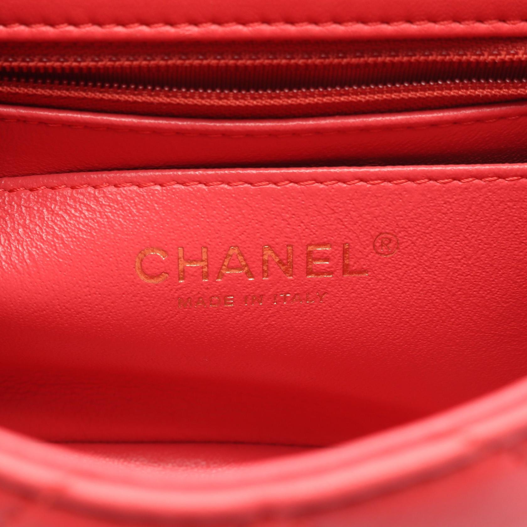 Chanel Chevron V Stitch Lambskin Shoulder Bag