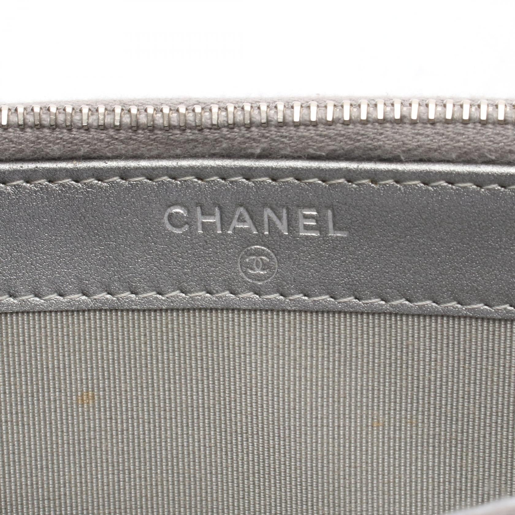 Chanel Chevron V Stitch Leather Shoulder Bag