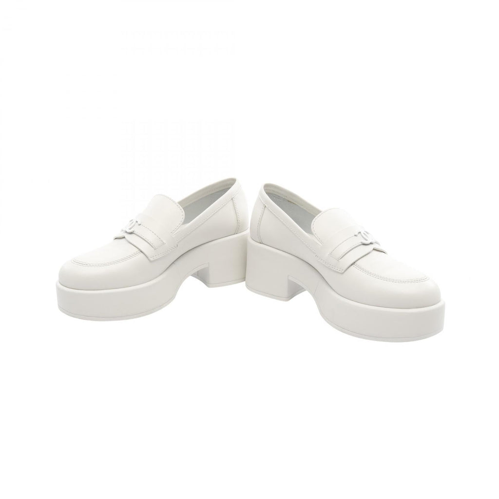 Chanel Coco Mark Leather Loafers