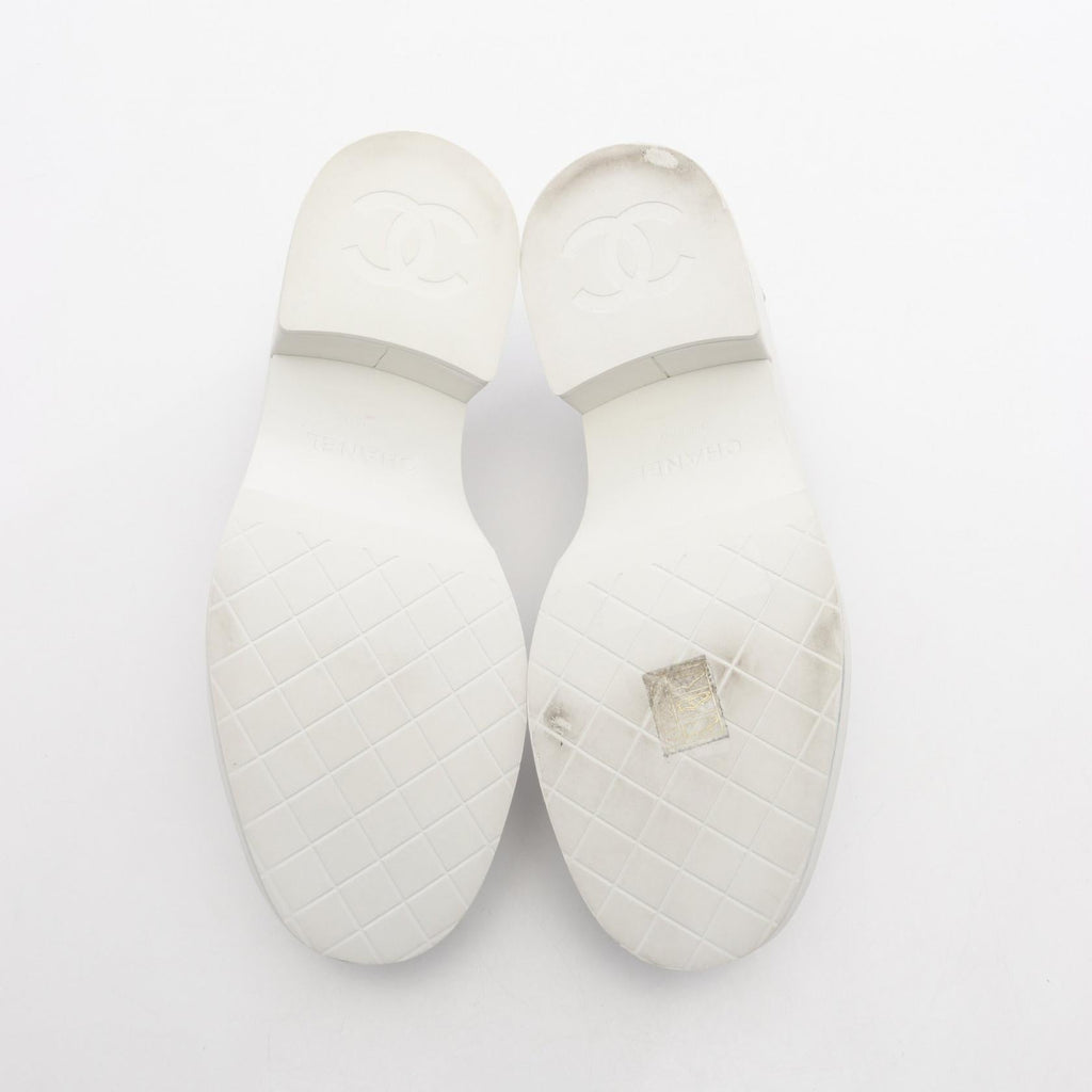 Chanel Coco Mark Leather Loafers