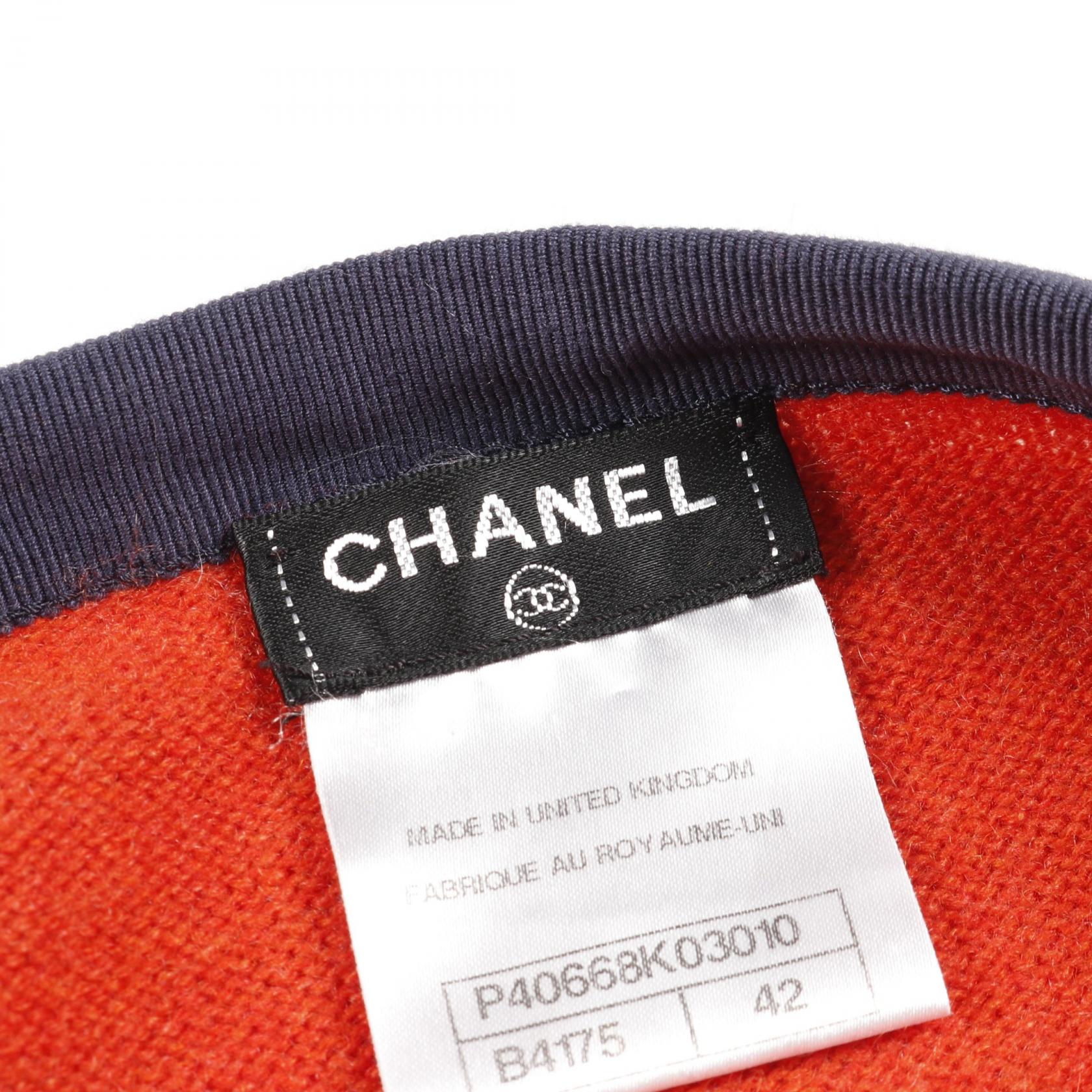 Chanel Coco Mark Button Cashmere igan