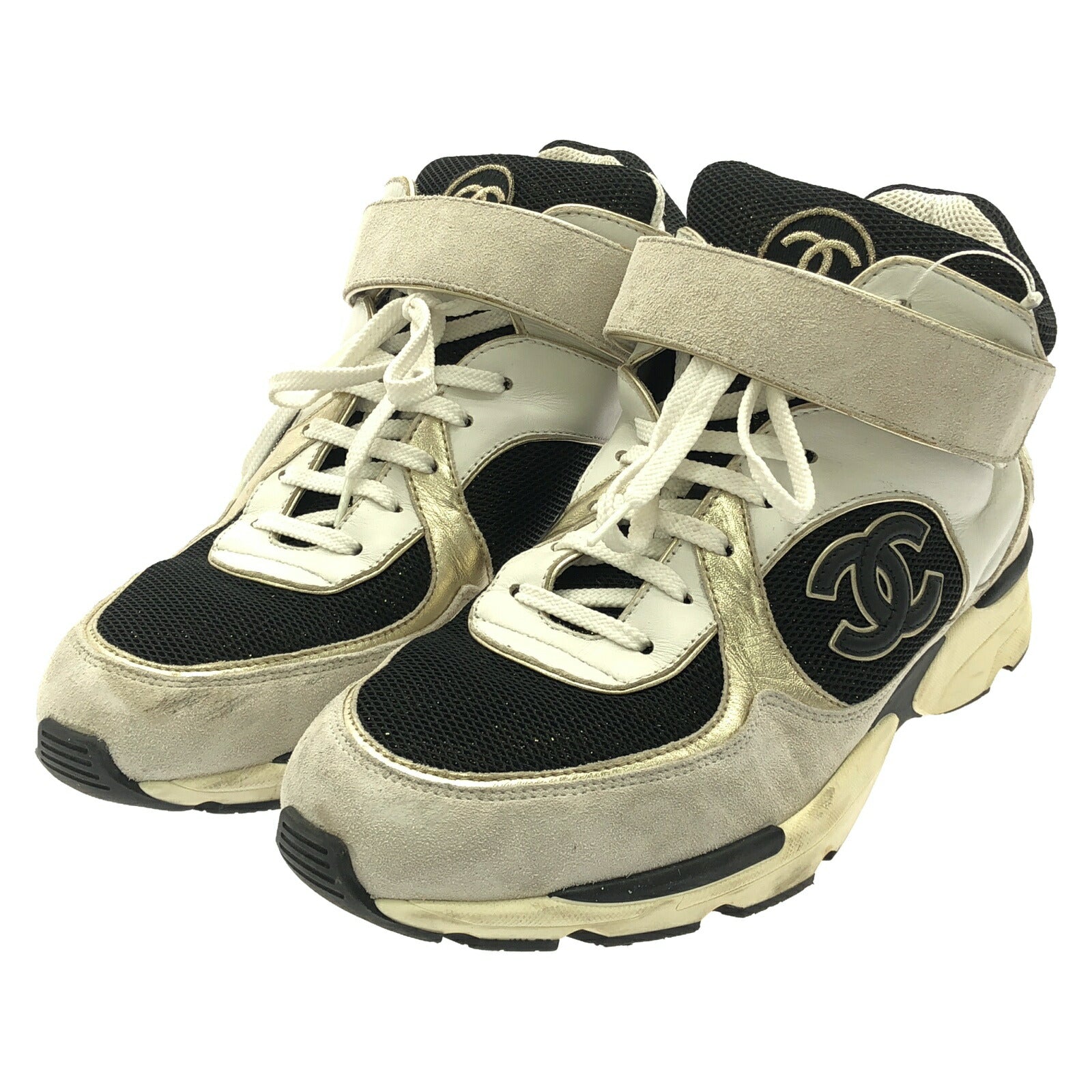 Chanel Sneaker
