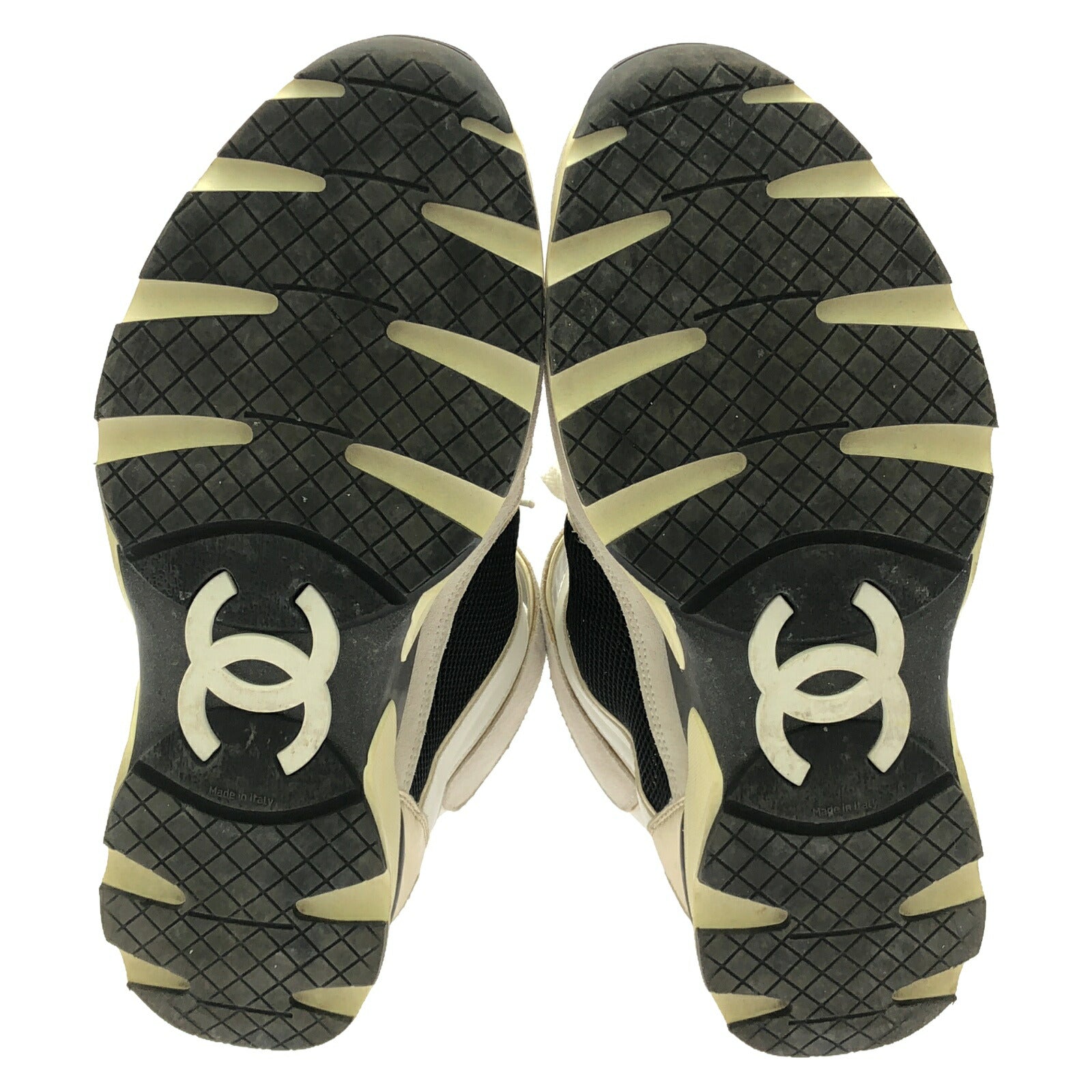 Chanel Sneaker