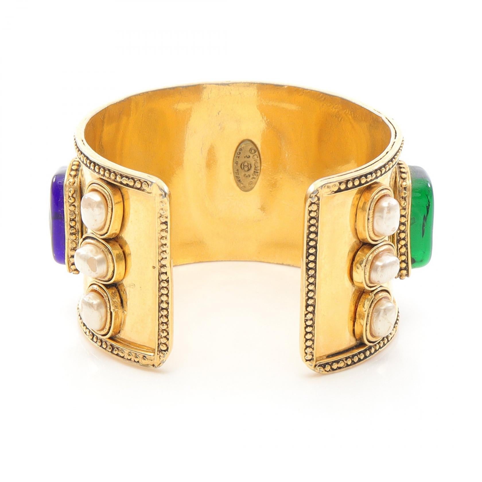 Chanel Faux Pearl Rhinestone Bangle