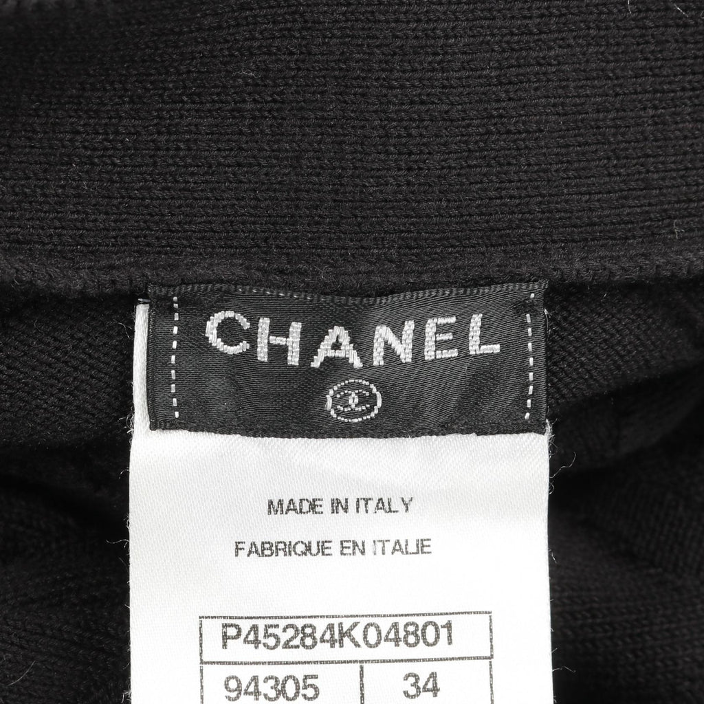 Chanel Coco Mark Button Cotton igan
