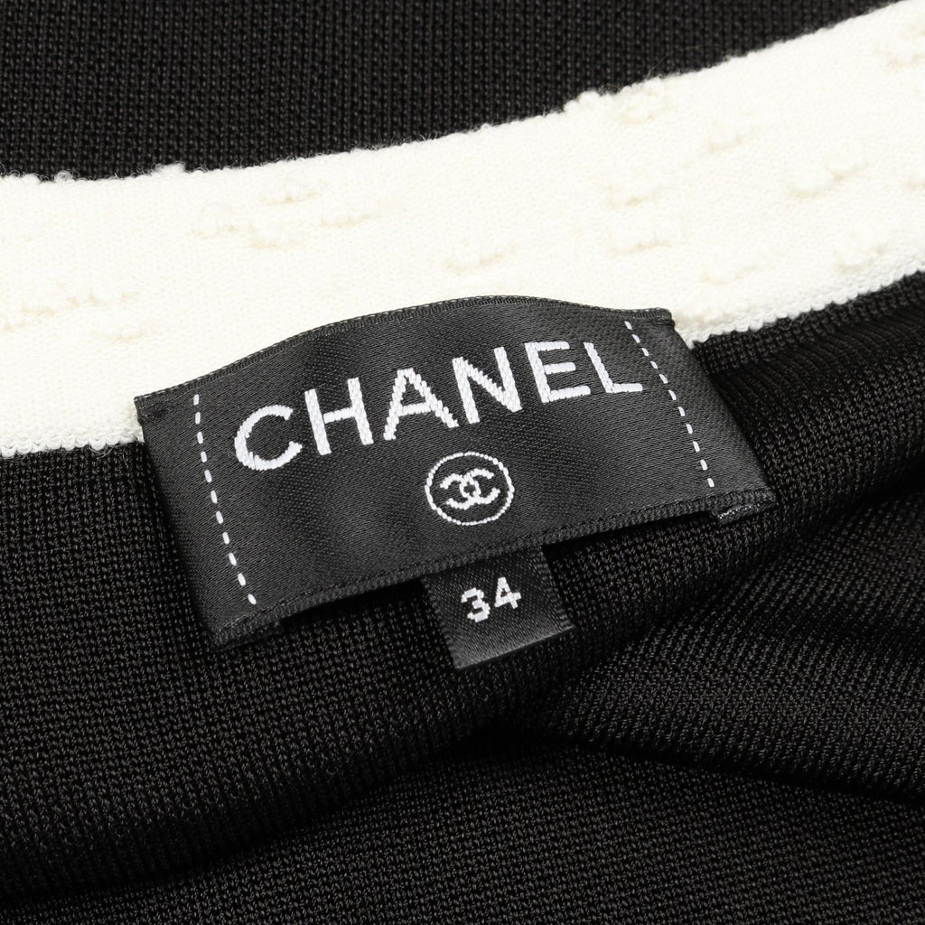 Chanel Coco Mark Button Viscose igan