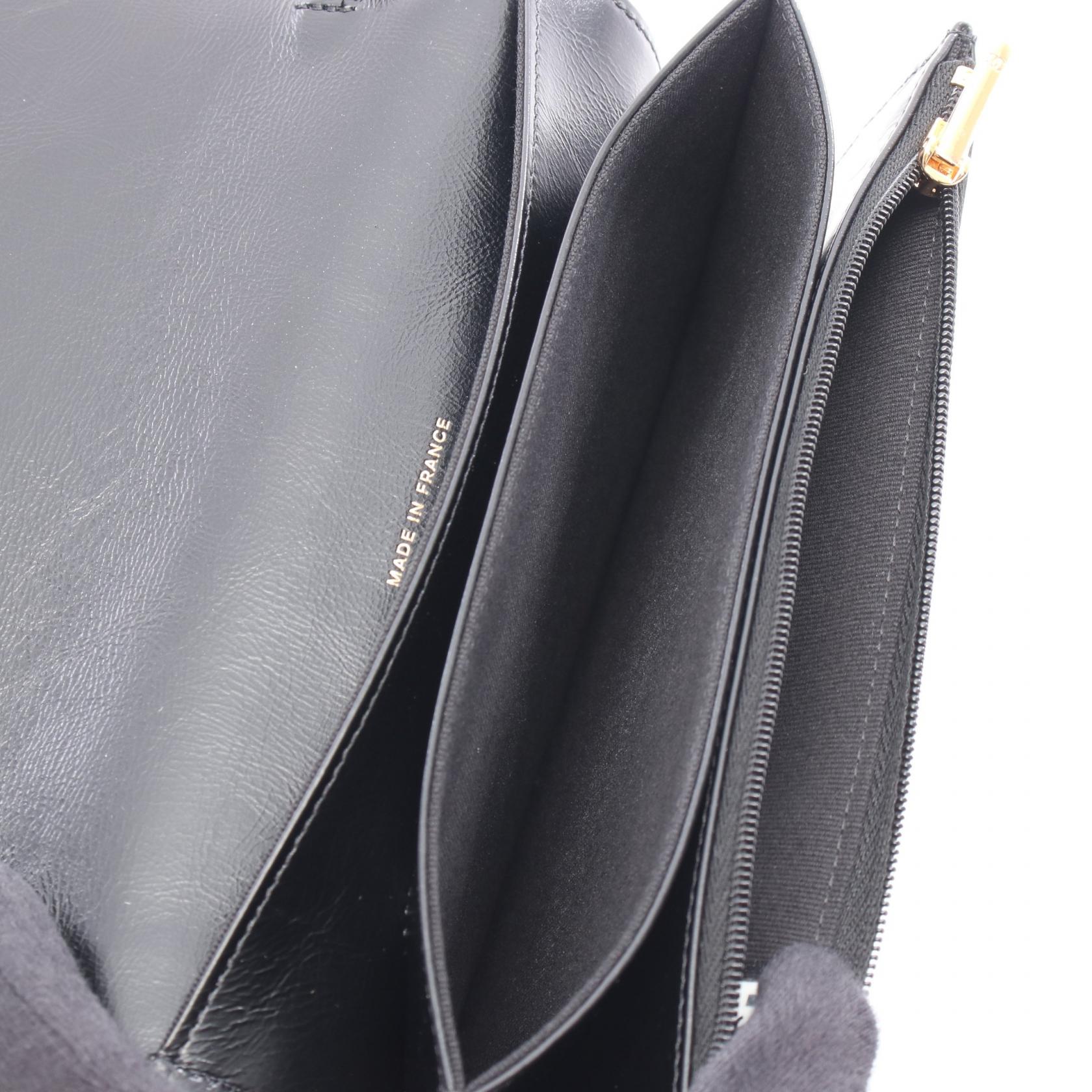 Chanel Matelasse Calf Leather Shoulder Bag