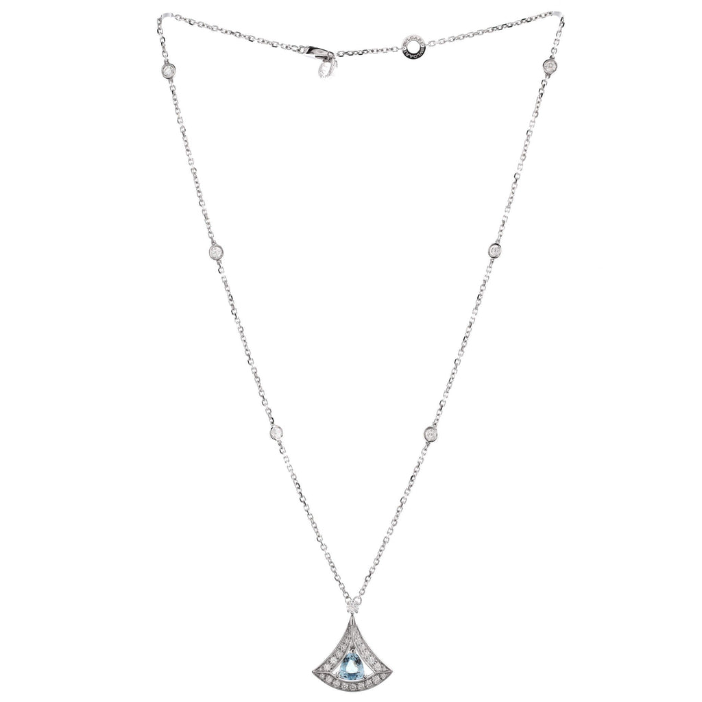 Diva's Dream Pendant Necklace 18K White Gold with Aquamarine and Diamonds