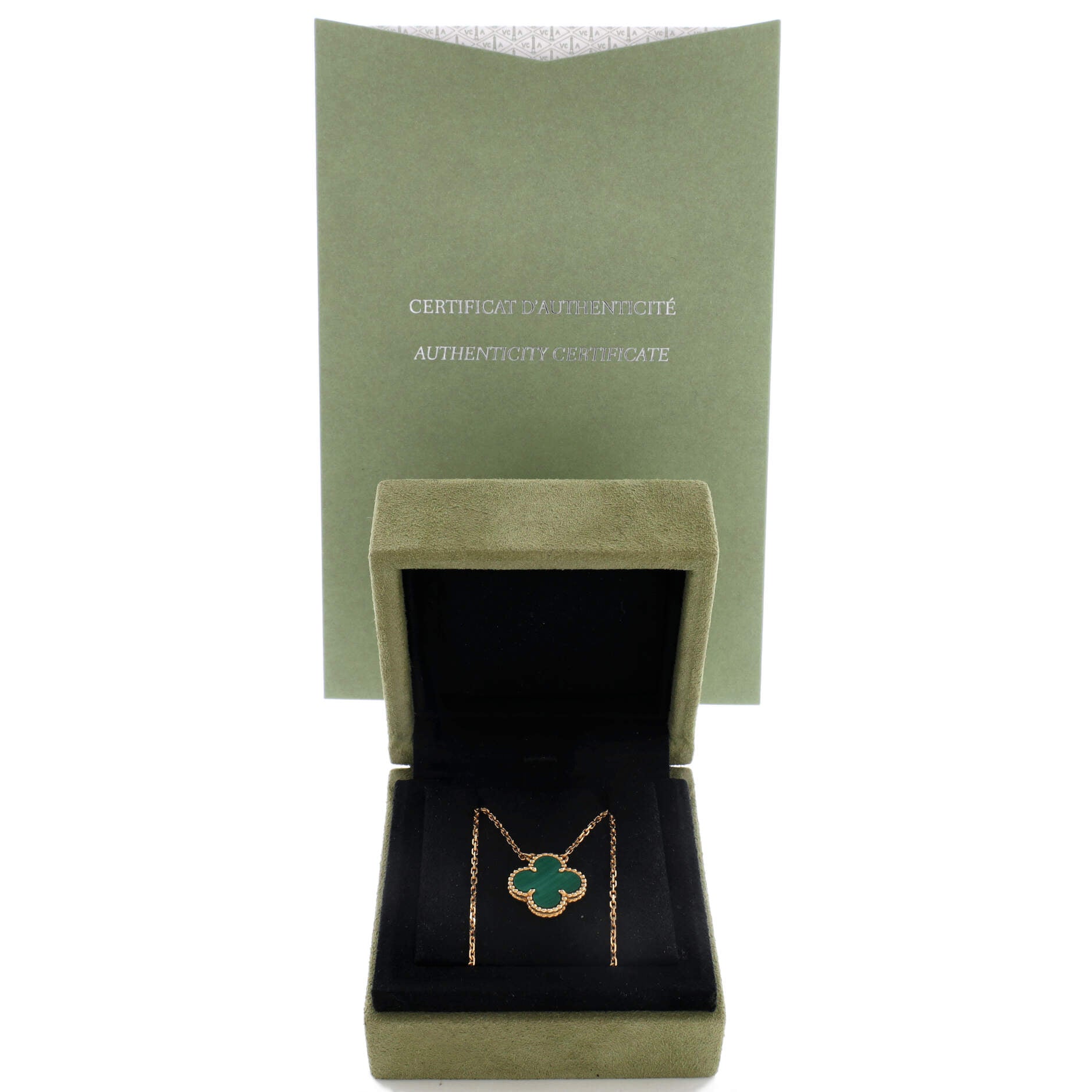 Vintage Alhambra Pendant Necklace 18K Yellow Gold and Malachite