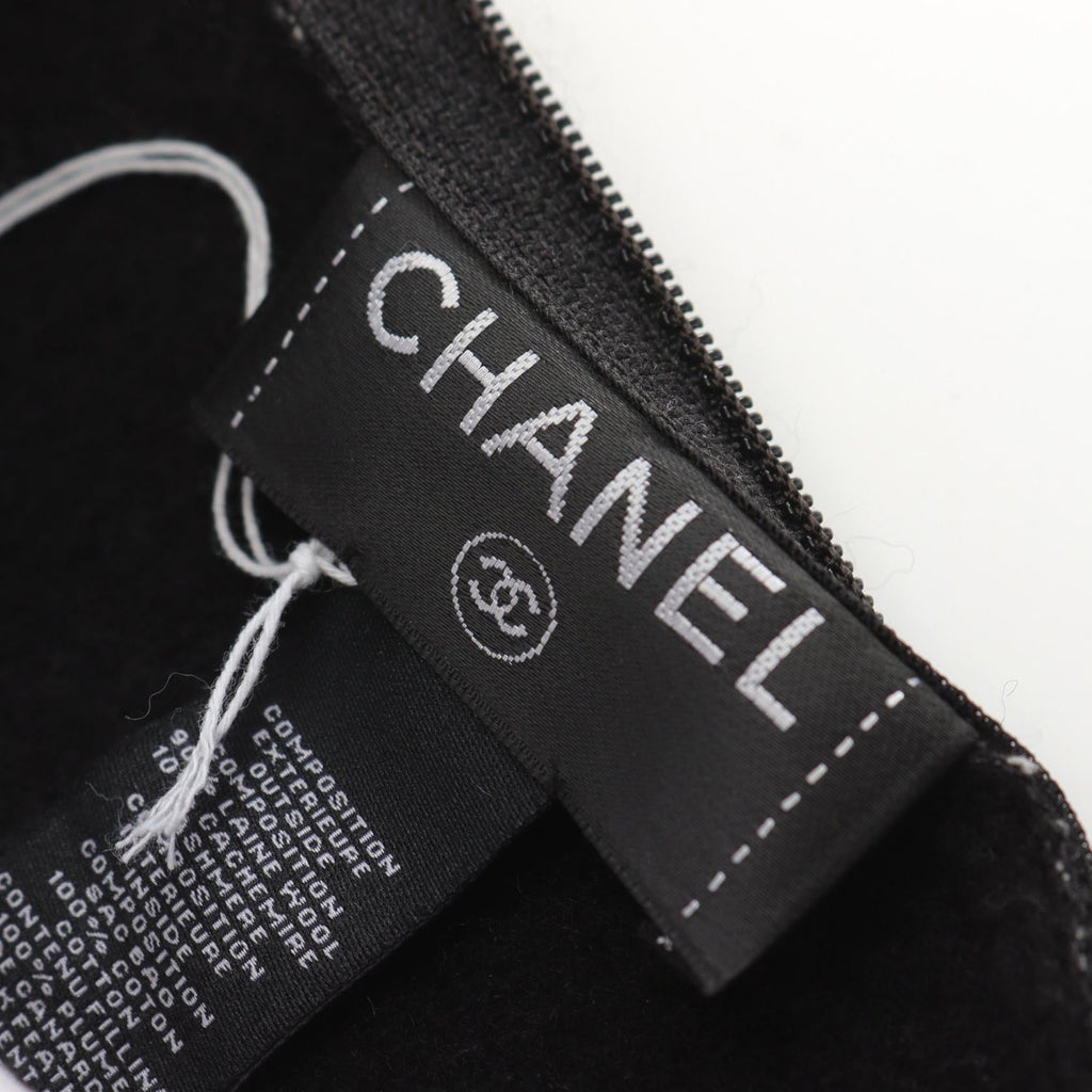 Chanel Coco Mark Wool Cashmere Accessory