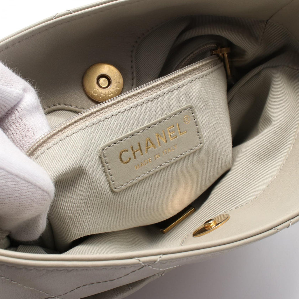 Chanel Matelassé Leather Shoulder Bag