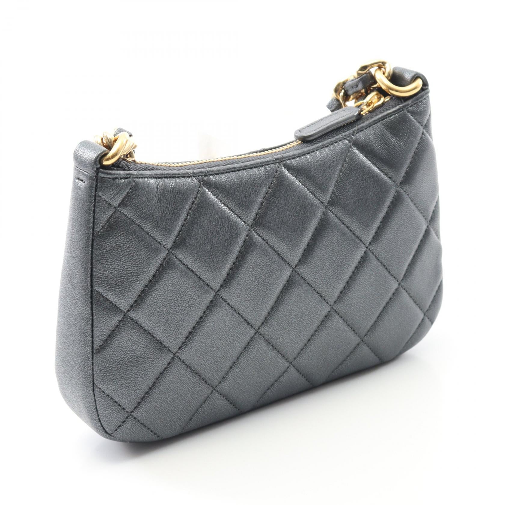Chanel Matelasse Leather Shoulder Bag
